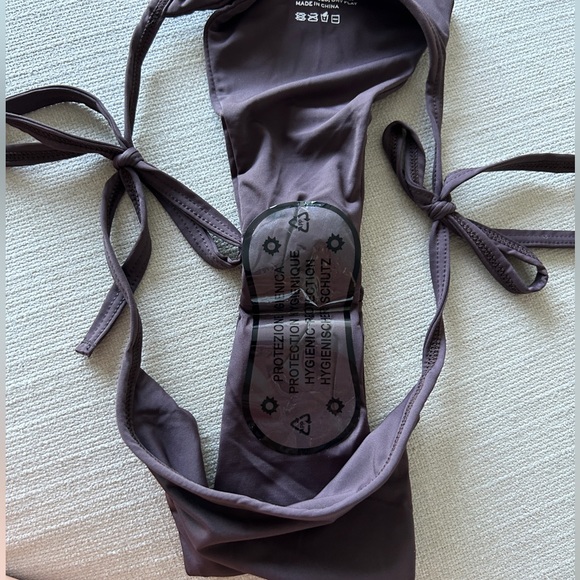 437 Bathing Suit - Picture 3 of 3